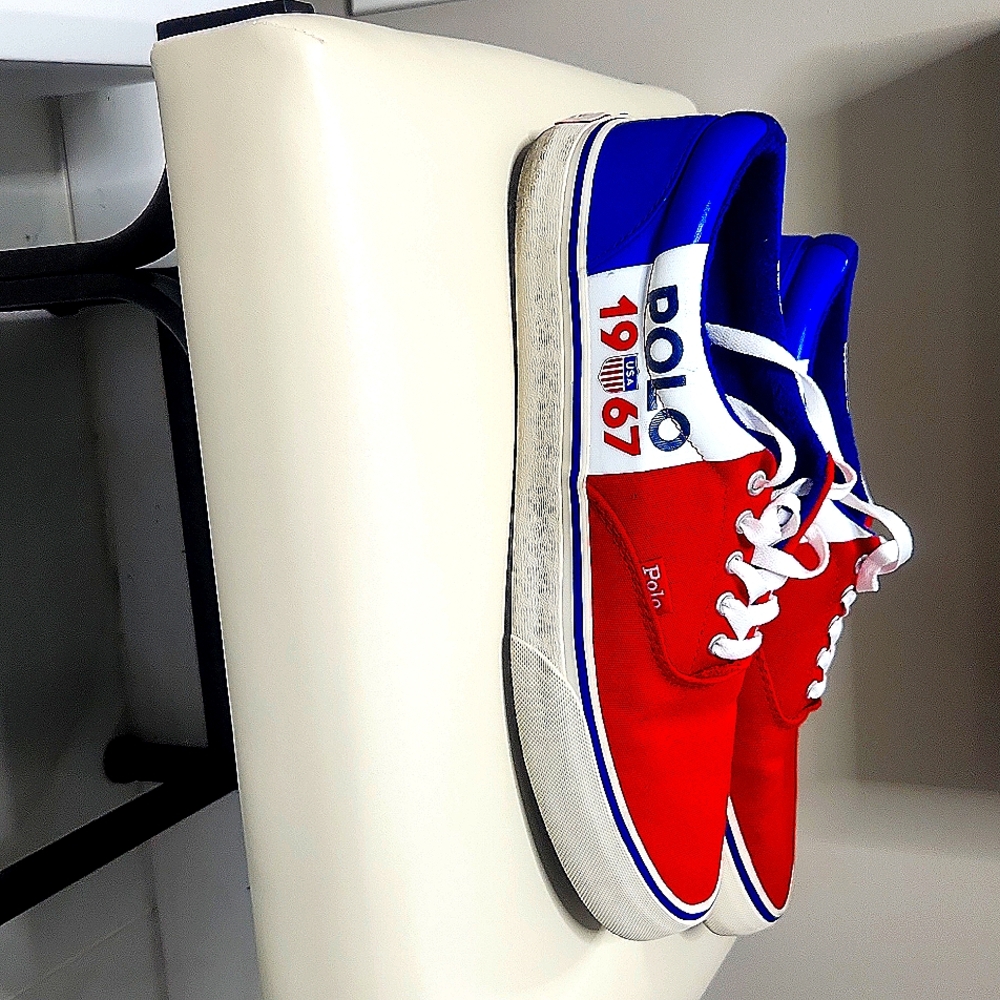 Men red, white & blue color sneakers sz 11 worn once.